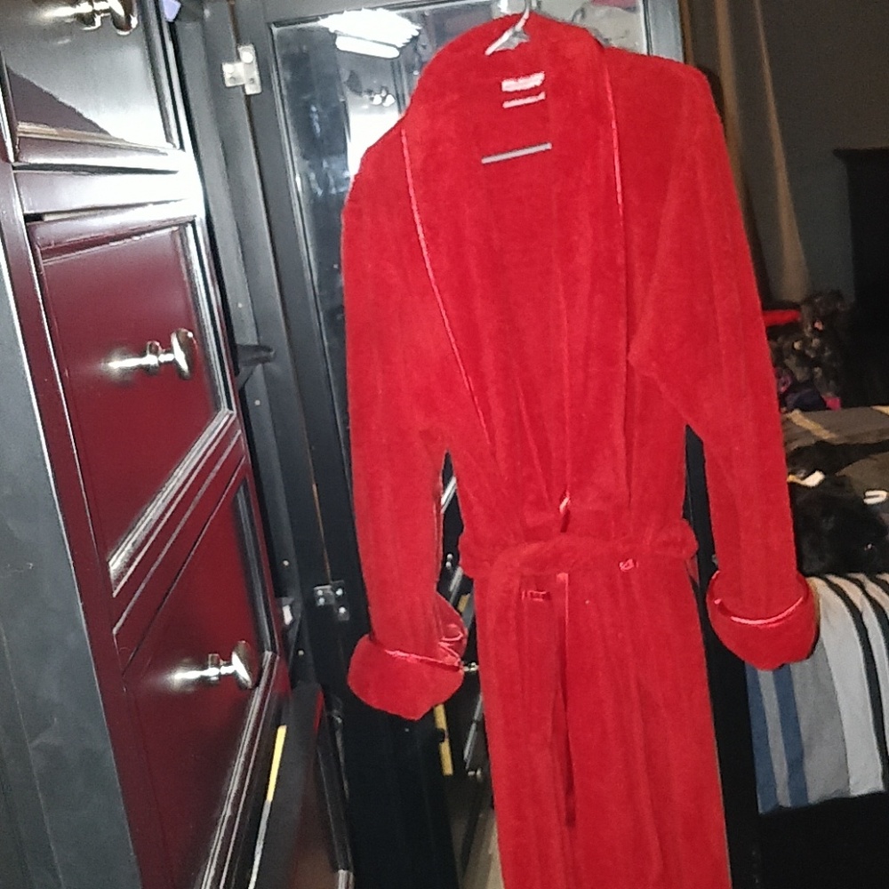 Full length bath robe